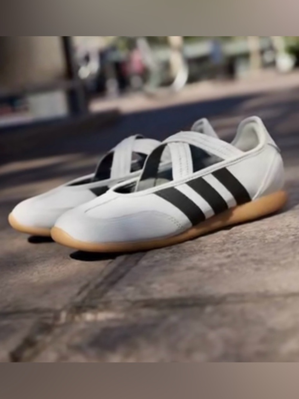 adidas Barreda Mary Jane Sz 7 Big Kid’s/9 Women’s NIB